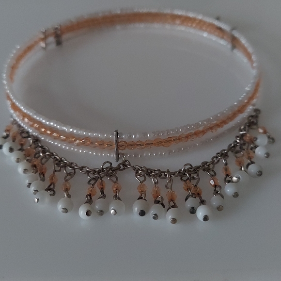 N1254 Beaded Layered Dangle Memory Wire Choker - Picture 5 of 9
